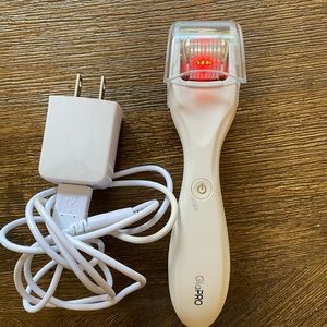 BeautyBio GloPro regeneration microneedling tool